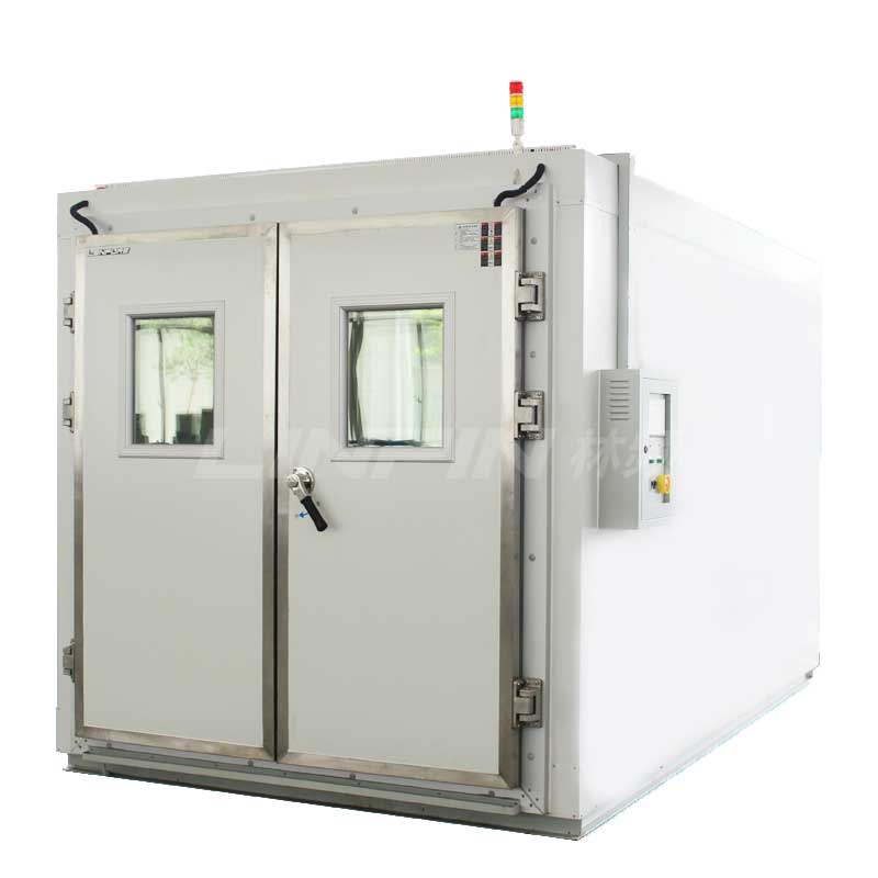 車(chē)載導(dǎo)航老化房|整車(chē)?yán)匣瘜?shí)驗(yàn)艙|車(chē)載導(dǎo)航試驗(yàn)室圖片一