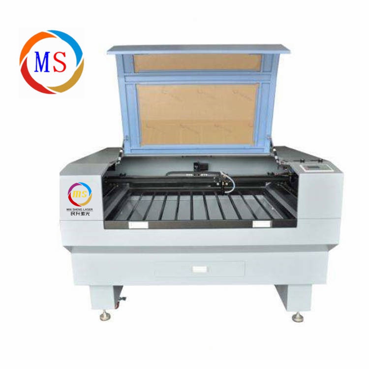 激光切割機(jī)切割過程出現(xiàn)毛刺，該如何解決呢？